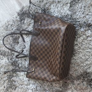 Louis Vuitton Damier Ebene Neverfull MM